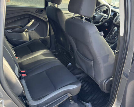 Сірий Форд Ескейп, об'ємом двигуна 2.49 л та пробігом 239 тис. км за 8999 $, фото 18 на Automoto.ua