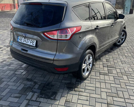 Сірий Форд Ескейп, об'ємом двигуна 2.49 л та пробігом 239 тис. км за 8999 $, фото 6 на Automoto.ua