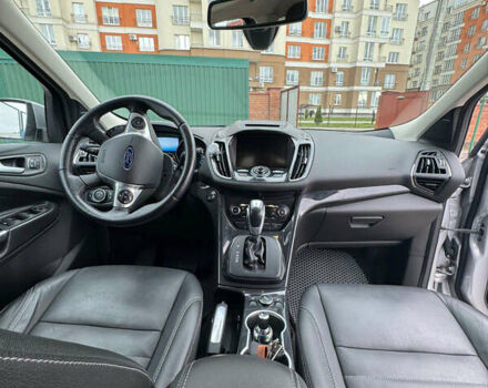 Сірий Форд Ескейп, об'ємом двигуна 2 л та пробігом 151 тис. км за 12200 $, фото 17 на Automoto.ua