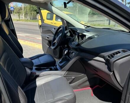 Сірий Форд Ескейп, об'ємом двигуна 1.6 л та пробігом 140 тис. км за 11000 $, фото 2 на Automoto.ua