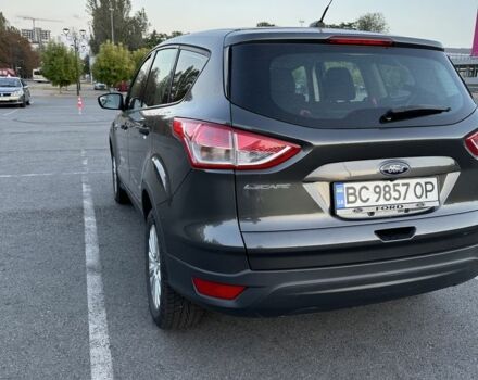 Серый Форд Эскейп, объемом двигателя 2.5 л и пробегом 100 тыс. км за 11000 $, фото 1 на Automoto.ua