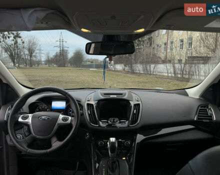 Серый Форд Эскейп, объемом двигателя 1.6 л и пробегом 208 тыс. км за 13999 $, фото 19 на Automoto.ua
