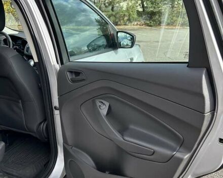 Форд Эскейп 2015 в Виннице на Automoto.ua Серый Форд Эскейп, объемом двигателя 2.5 л и пробегом 39 тыс. км за 13850 $, фото 20 на Automoto.ua