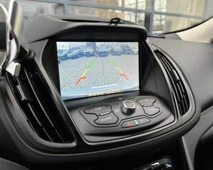 Сірий Форд Ескейп, об'ємом двигуна 2 л та пробігом 176 тис. км за 11800 $, фото 18 на Automoto.ua