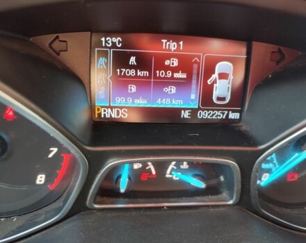 Сірий Форд Ескейп, об'ємом двигуна 0 л та пробігом 92 тис. км за 13000 $, фото 6 на Automoto.ua