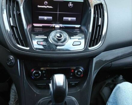 Сірий Форд Ескейп, об'ємом двигуна 1.6 л та пробігом 205 тис. км за 9999 $, фото 3 на Automoto.ua