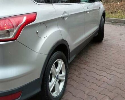 Серый Форд Эскейп, объемом двигателя 1.6 л и пробегом 206 тыс. км за 12250 $, фото 1 на Automoto.ua