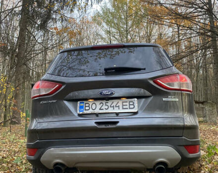 Серый Форд Эскейп, объемом двигателя 2 л и пробегом 309 тыс. км за 11000 $, фото 7 на Automoto.ua