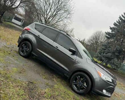 Серый Форд Эскейп, объемом двигателя 2.5 л и пробегом 165 тыс. км за 11333 $, фото 13 на Automoto.ua