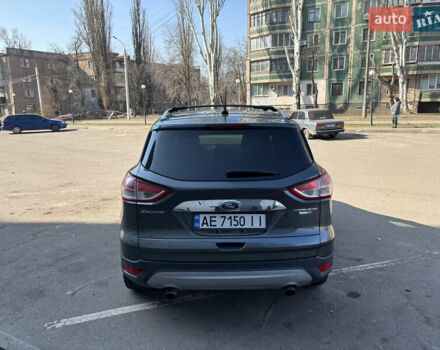 Серый Форд Эскейп, объемом двигателя 2 л и пробегом 200 тыс. км за 12500 $, фото 3 на Automoto.ua