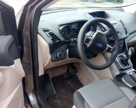 Сірий Форд Ескейп, об'ємом двигуна 2 л та пробігом 208 тис. км за 11800 $, фото 1 на Automoto.ua