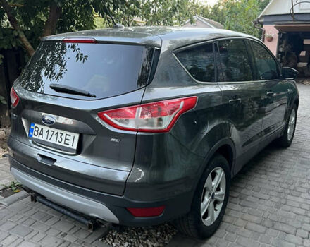 Сірий Форд Ескейп, об'ємом двигуна 2.5 л та пробігом 160 тис. км за 13000 $, фото 4 на Automoto.ua