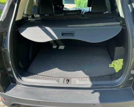 Серый Форд Эскейп, объемом двигателя 2 л и пробегом 106 тыс. км за 13500 $, фото 14 на Automoto.ua