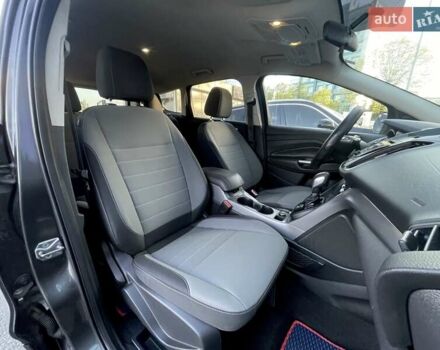 Сірий Форд Ескейп, об'ємом двигуна 2.5 л та пробігом 142 тис. км за 11800 $, фото 12 на Automoto.ua