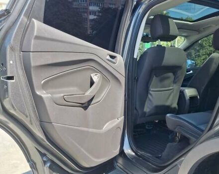 Серый Форд Эскейп, объемом двигателя 2 л и пробегом 170 тыс. км за 12900 $, фото 17 на Automoto.ua