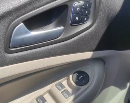 Серый Форд Эскейп, объемом двигателя 2 л и пробегом 130 тыс. км за 15500 $, фото 17 на Automoto.ua