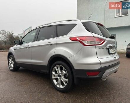 Серый Форд Эскейп, объемом двигателя 2 л и пробегом 150 тыс. км за 12800 $, фото 4 на Automoto.ua