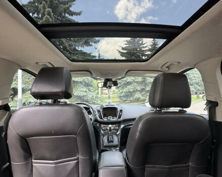 Форд Эскейп 2015 в Ивано-Франковске на Automoto.ua Серый Форд Эскейп, объемом двигателя 2 л и пробегом 252 тыс. км за 11800 $, фото 9 на Automoto.ua