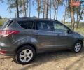 Серый Форд Эскейп, объемом двигателя 2 л и пробегом 215 тыс. км за 11000 $, фото 2 на Automoto.ua