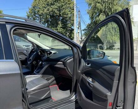 Сірий Форд Ескейп, об'ємом двигуна 1.6 л та пробігом 140 тис. км за 11000 $, фото 3 на Automoto.ua