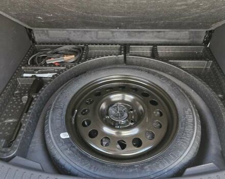 Серый Форд Эскейп, объемом двигателя 1.6 л и пробегом 127 тыс. км за 8300 $, фото 23 на Automoto.ua