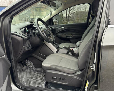 Серый Форд Эскейп, объемом двигателя 2.5 л и пробегом 165 тыс. км за 11333 $, фото 19 на Automoto.ua