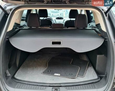 Серый Форд Эскейп, объемом двигателя 2.49 л и пробегом 117 тыс. км за 11900 $, фото 16 на Automoto.ua