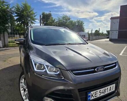 Серый Форд Эскейп, объемом двигателя 2 л и пробегом 130 тыс. км за 15500 $, фото 2 на Automoto.ua