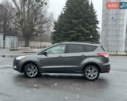Серый Форд Эскейп, объемом двигателя 2 л и пробегом 243 тыс. км за 10500 $, фото 8 на Automoto.ua
