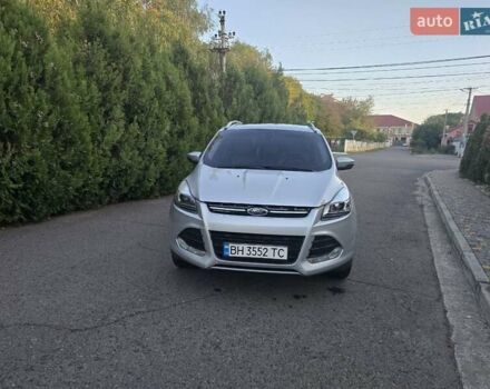 Серый Форд Эскейп, объемом двигателя 2 л и пробегом 150 тыс. км за 13400 $, фото 4 на Automoto.ua