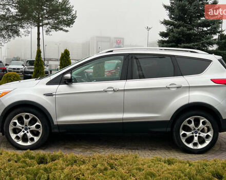 Серый Форд Эскейп, объемом двигателя 2 л и пробегом 124 тыс. км за 13500 $, фото 3 на Automoto.ua