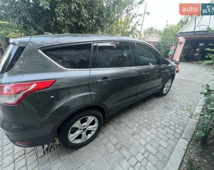 Сірий Форд Ескейп, об'ємом двигуна 2.5 л та пробігом 160 тис. км за 13000 $, фото 6 на Automoto.ua