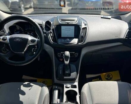 Сірий Форд Ескейп, об'ємом двигуна 2 л та пробігом 177 тис. км за 12900 $, фото 15 на Automoto.ua