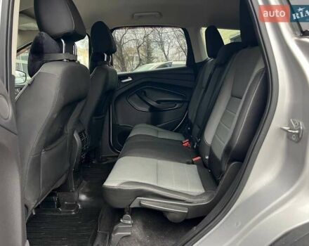 Сірий Форд Ескейп, об'ємом двигуна 2 л та пробігом 179 тис. км за 11800 $, фото 24 на Automoto.ua