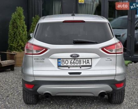 Серый Форд Эскейп, объемом двигателя 2 л и пробегом 220 тыс. км за 11499 $, фото 5 на Automoto.ua
