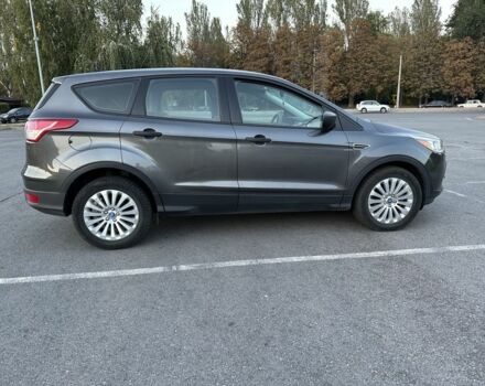 Серый Форд Эскейп, объемом двигателя 2.5 л и пробегом 100 тыс. км за 11000 $, фото 2 на Automoto.ua