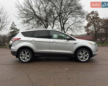 Серый Форд Эскейп, объемом двигателя 2 л и пробегом 150 тыс. км за 12800 $, фото 7 на Automoto.ua