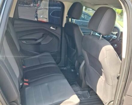 Серый Форд Эскейп, объемом двигателя 2 л и пробегом 170 тыс. км за 12900 $, фото 12 на Automoto.ua