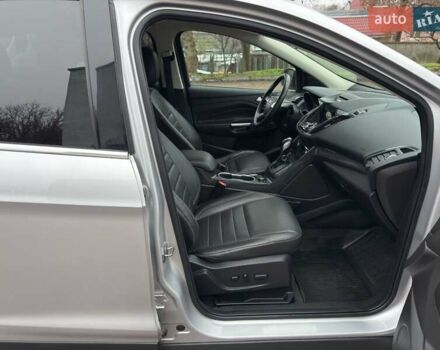 Серый Форд Эскейп, объемом двигателя 2 л и пробегом 150 тыс. км за 12800 $, фото 19 на Automoto.ua