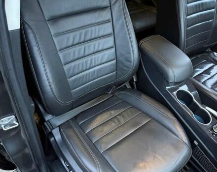 Серый Форд Эскейп, объемом двигателя 2 л и пробегом 125 тыс. км за 12000 $, фото 17 на Automoto.ua