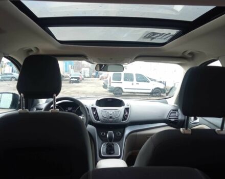 Серый Форд Эскейп, объемом двигателя 2 л и пробегом 208 тыс. км за 11800 $, фото 5 на Automoto.ua