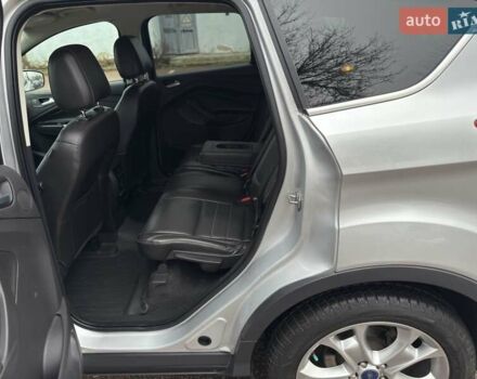 Серый Форд Эскейп, объемом двигателя 2 л и пробегом 150 тыс. км за 12800 $, фото 15 на Automoto.ua