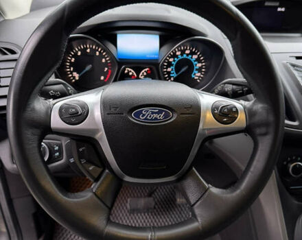 Серый Форд Эскейп, объемом двигателя 2.5 л и пробегом 165 тыс. км за 11333 $, фото 21 на Automoto.ua