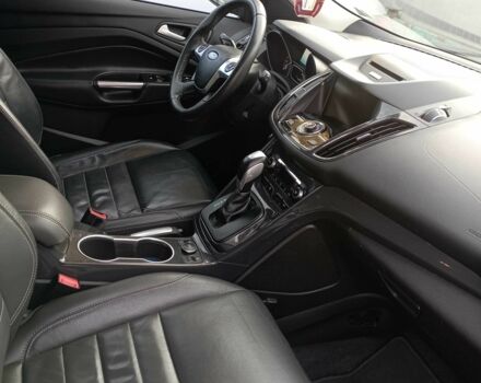 Сірий Форд Ескейп, об'ємом двигуна 1.6 л та пробігом 205 тис. км за 9999 $, фото 2 на Automoto.ua