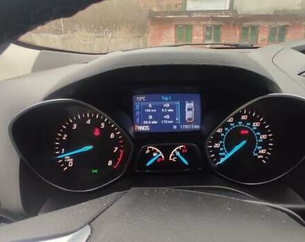 Серый Форд Эскейп, объемом двигателя 2.5 л и пробегом 179 тыс. км за 11500 $, фото 14 на Automoto.ua