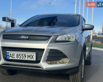 Сірий Форд Ескейп, об'ємом двигуна 2 л та пробігом 190 тис. км за 9800 $, фото 2 на Automoto.ua