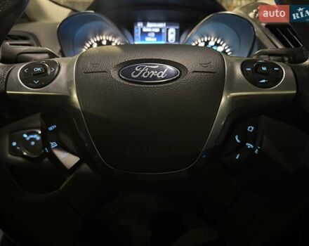 Форд Эскейп 2015 в Киеве на Automoto.ua Серый Форд Эскейп, объемом двигателя 2 л и пробегом 239 тыс. км за 13222 $, фото 11 на Automoto.ua