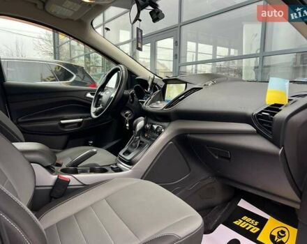 Сірий Форд Ескейп, об'ємом двигуна 2 л та пробігом 179 тис. км за 11800 $, фото 20 на Automoto.ua