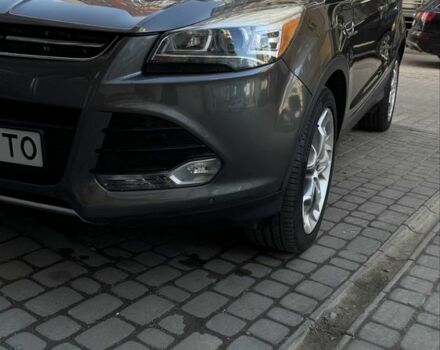 Сірий Форд Ескейп, об'ємом двигуна 2 л та пробігом 149 тис. км за 12400 $, фото 5 на Automoto.ua