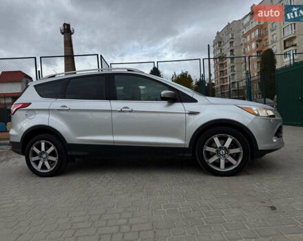 Сірий Форд Ескейп, об'ємом двигуна 2 л та пробігом 151 тис. км за 12200 $, фото 1 на Automoto.ua